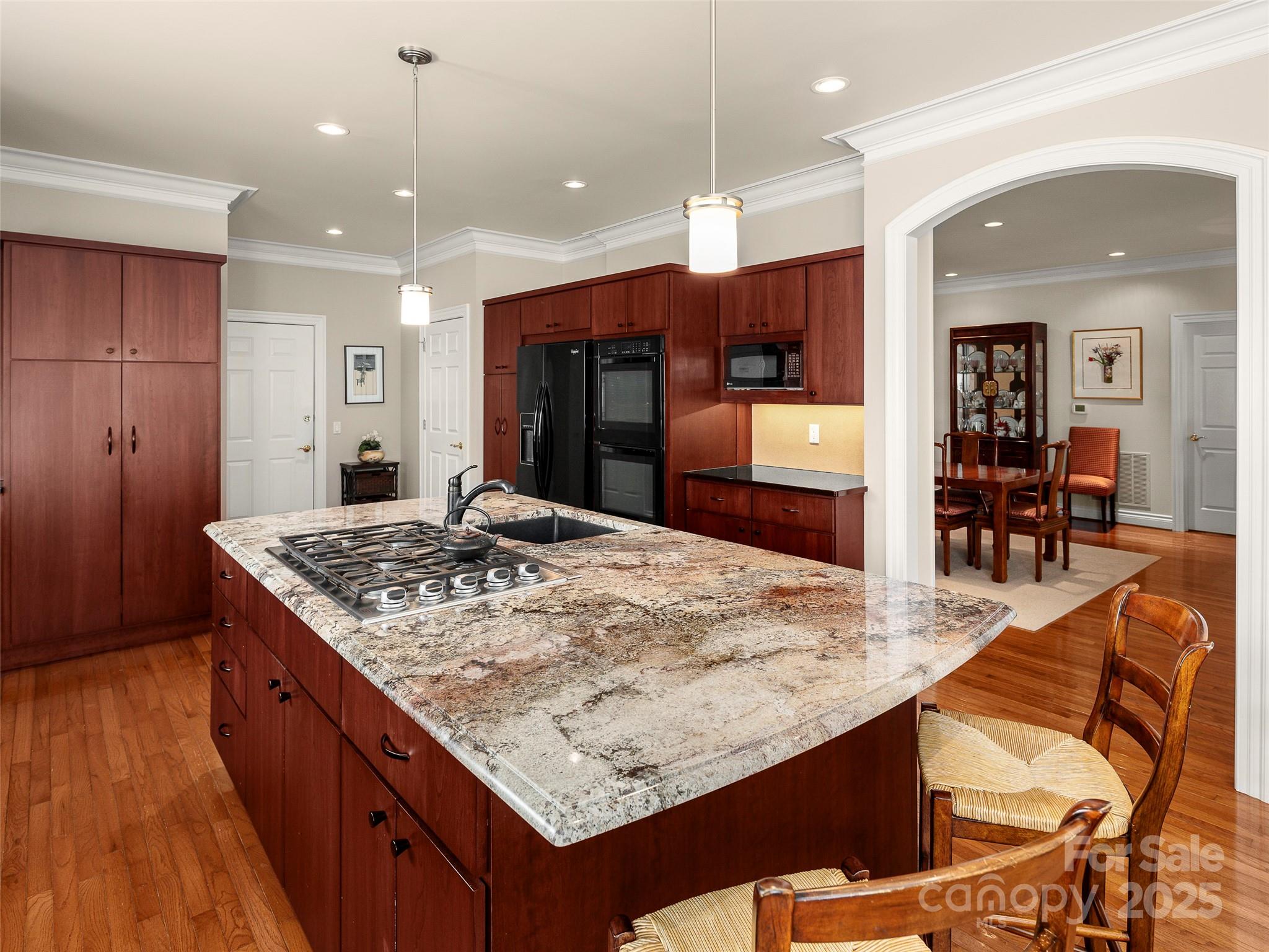 22 Clovelly Way Asheville NC 28803