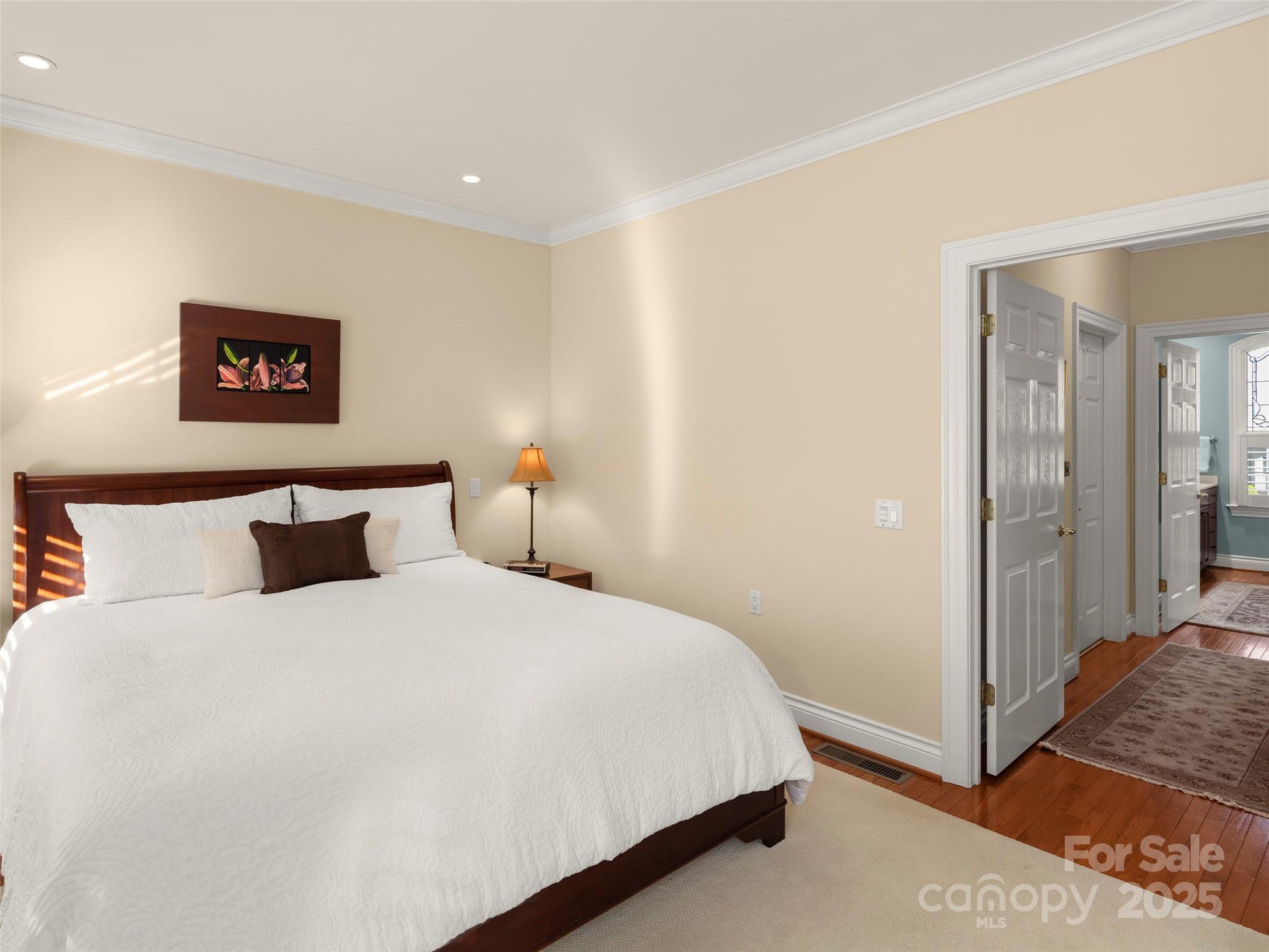 22 Clovelly Way Asheville NC 28803