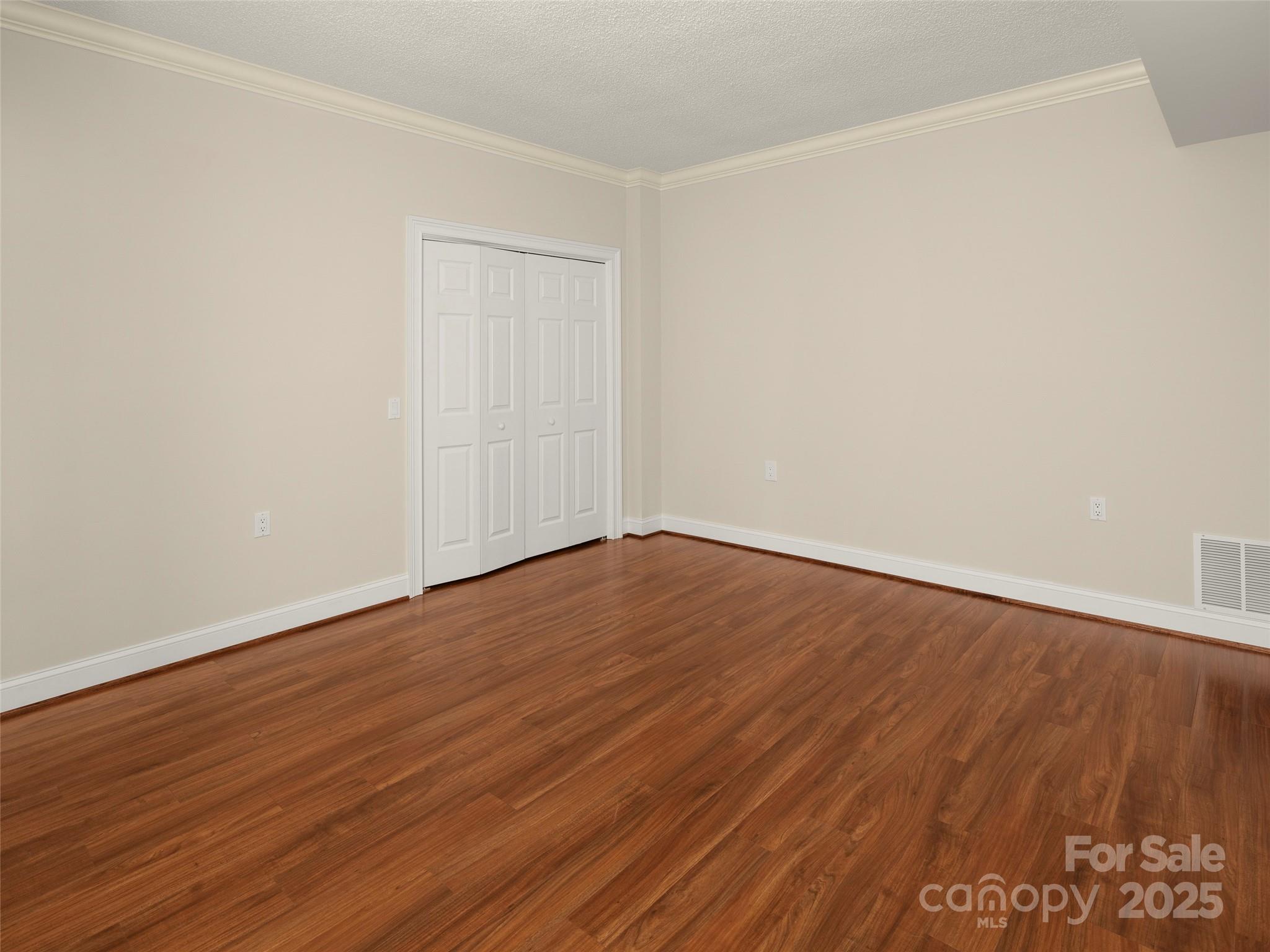 22 Clovelly Way Asheville NC 28803