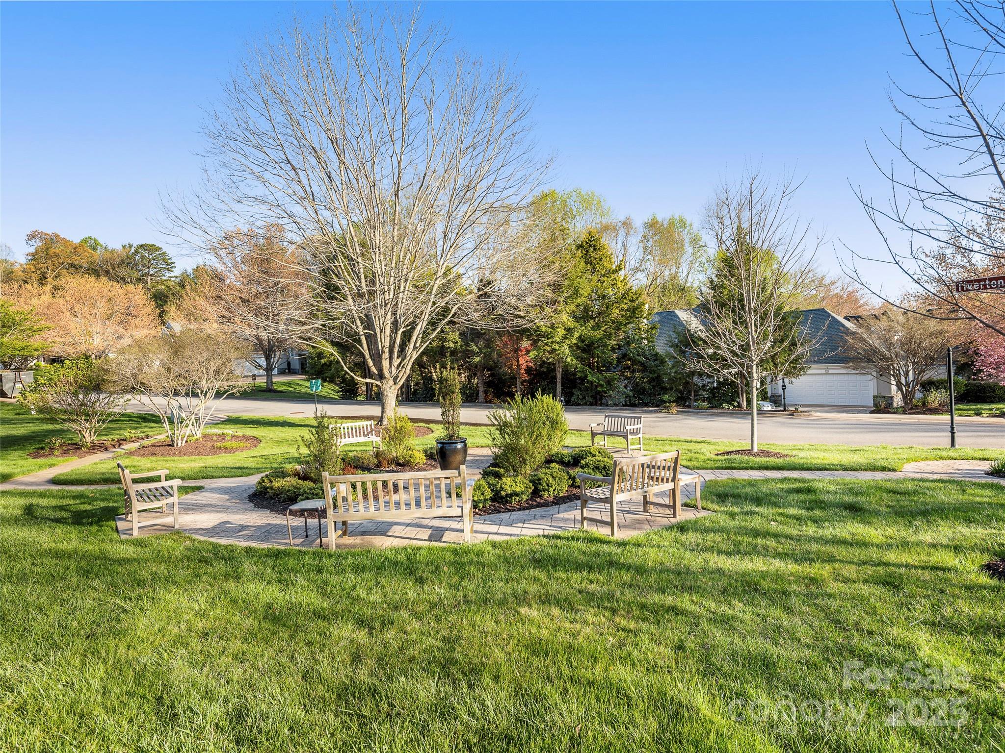 22 Clovelly Way Asheville NC 28803