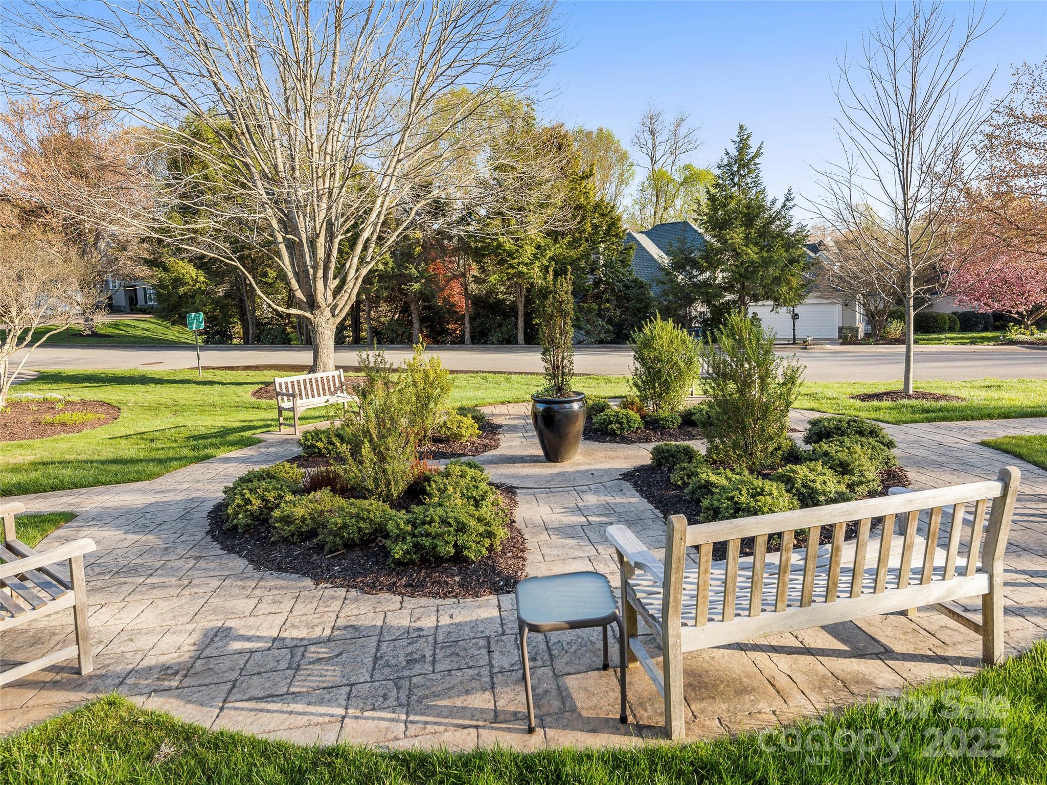 22 Clovelly Way Asheville NC 28803