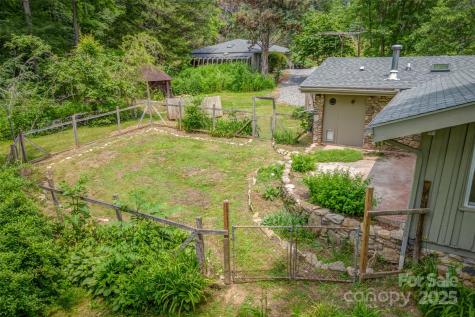 8749 Nc 63 Highway Leicester NC 28748