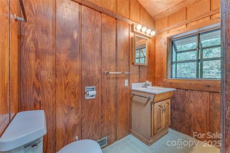 8749 Nc 63 Highway Leicester NC 28748
