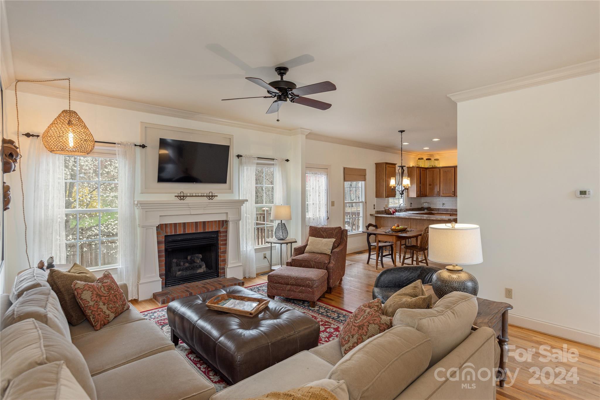 2 Whitleigh Court Arden NC 28704