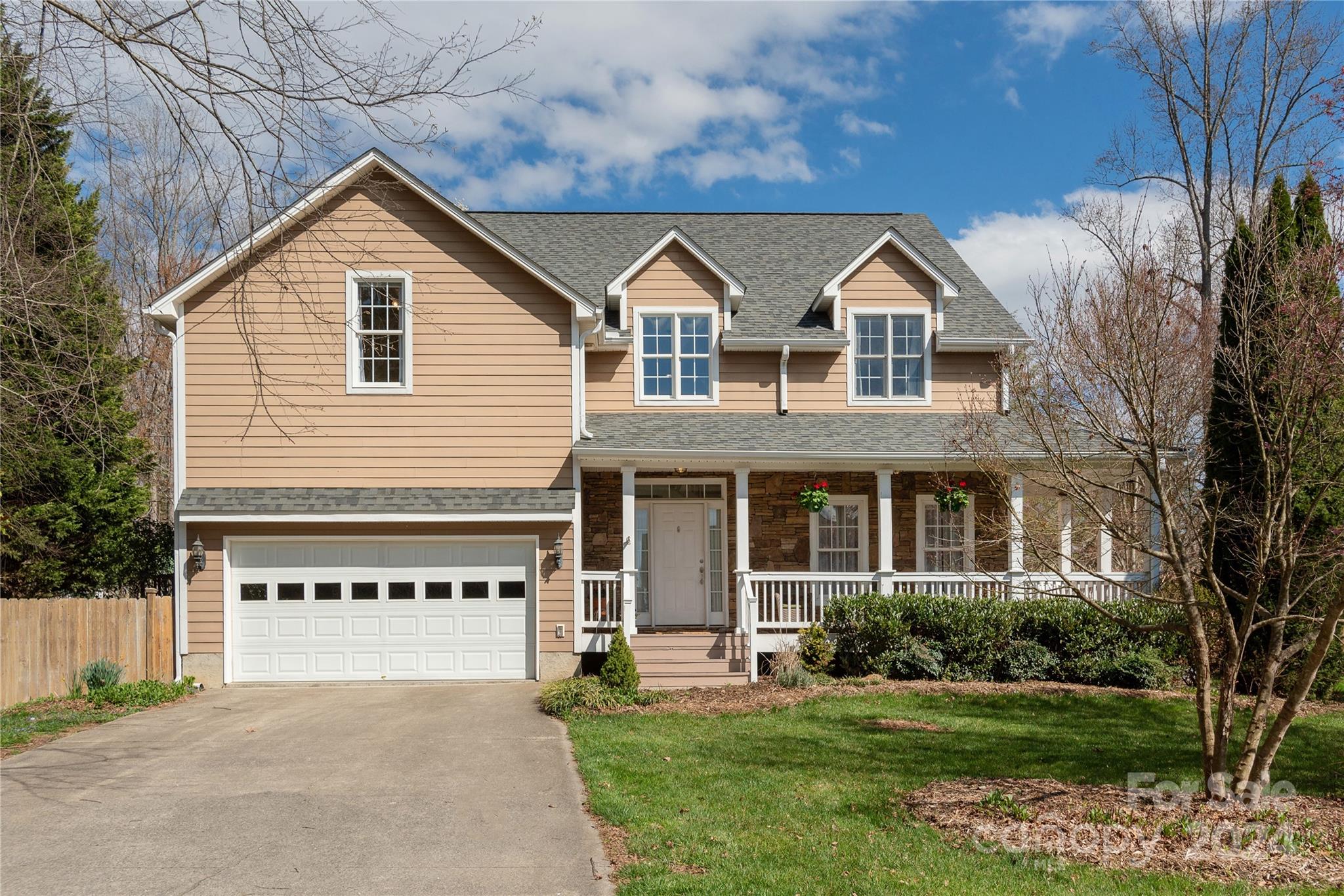 2 Whitleigh Court Arden NC 28704