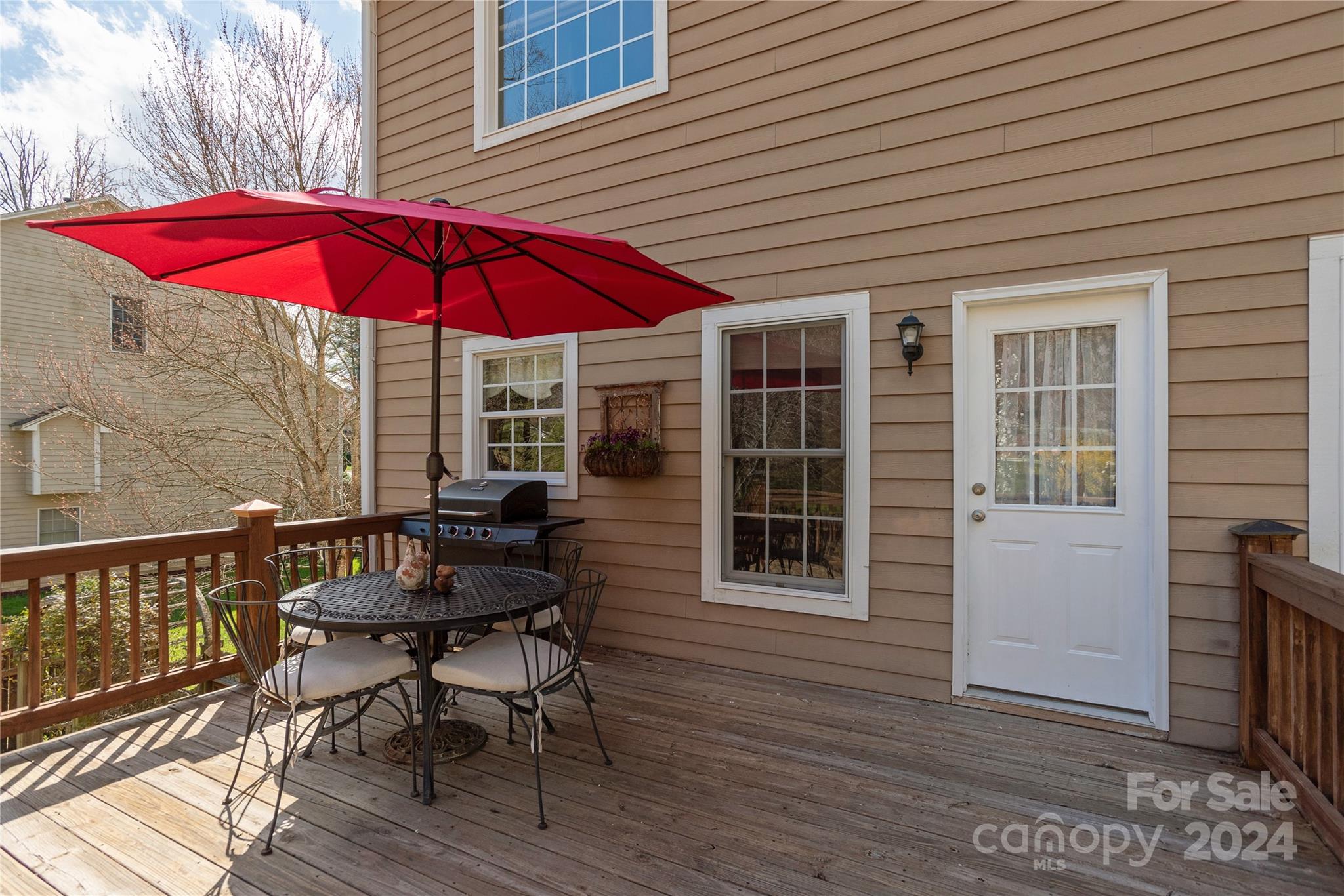 2 Whitleigh Court Arden NC 28704