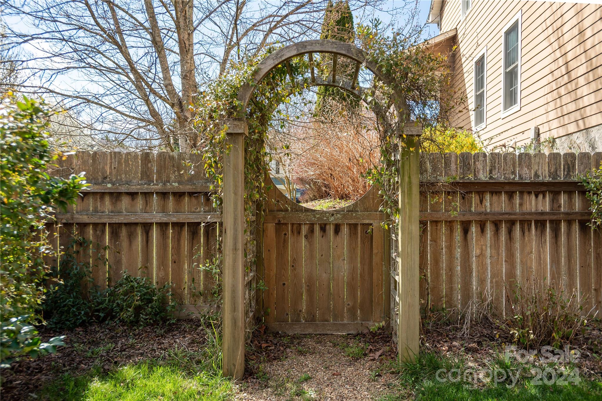 2 Whitleigh Court Arden NC 28704