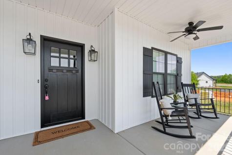7412 Kingsley Place Stokesdale NC 27357