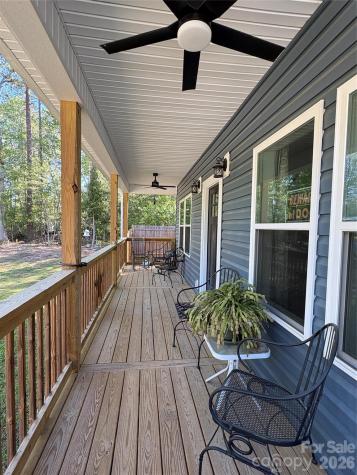 196 8th Avenue New London NC 28127