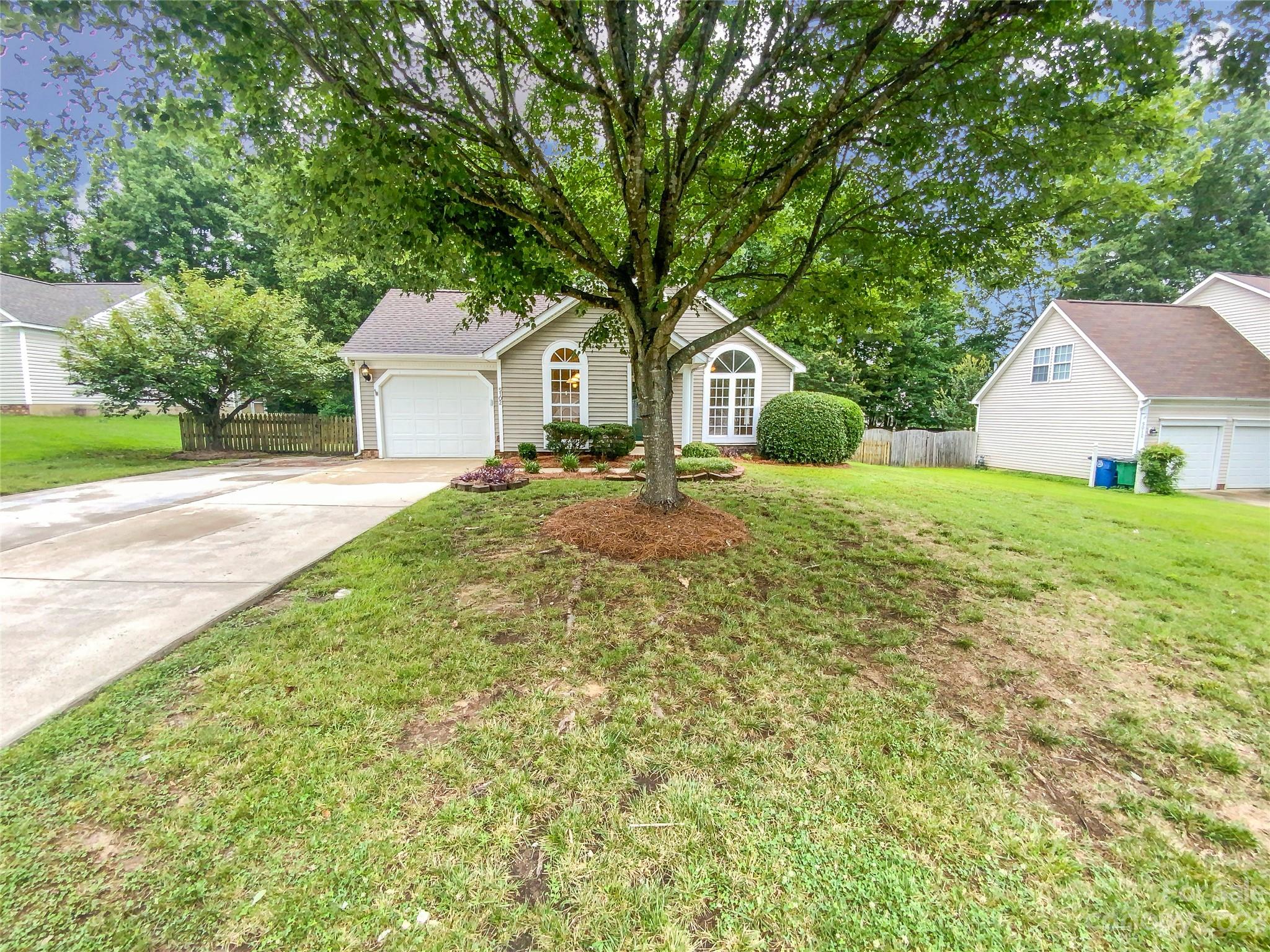 5102 Ashie Avenue Matthews NC 28104