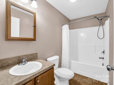 663 Landrum Road Columbus NC 28722