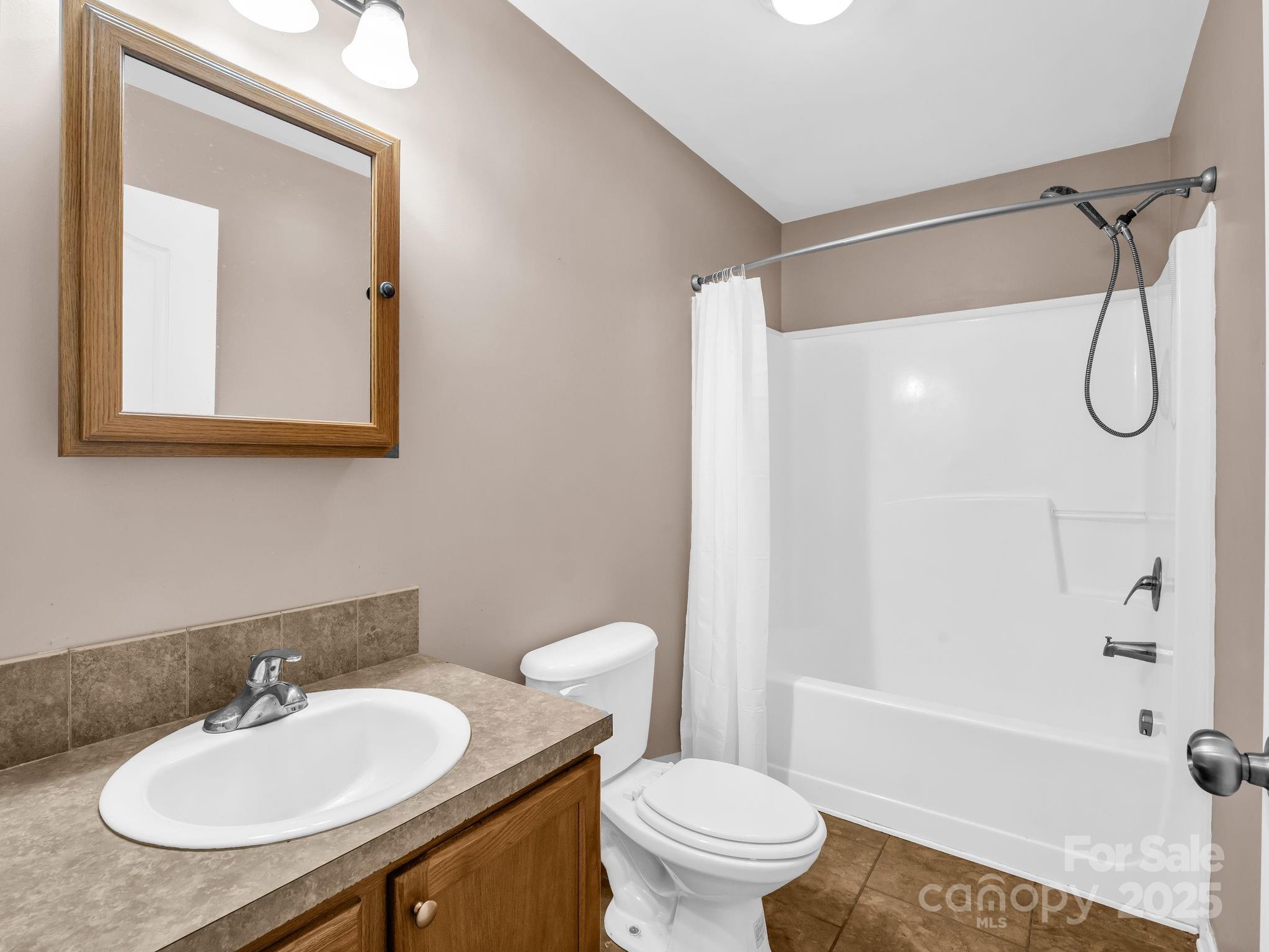 663 Landrum Road Columbus NC 28722