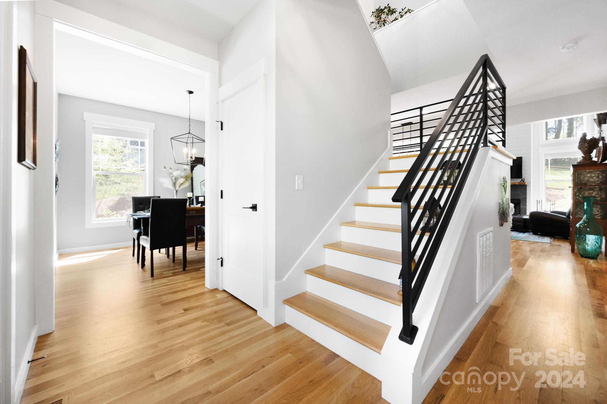 26 Brown Avenue Asheville NC 28804