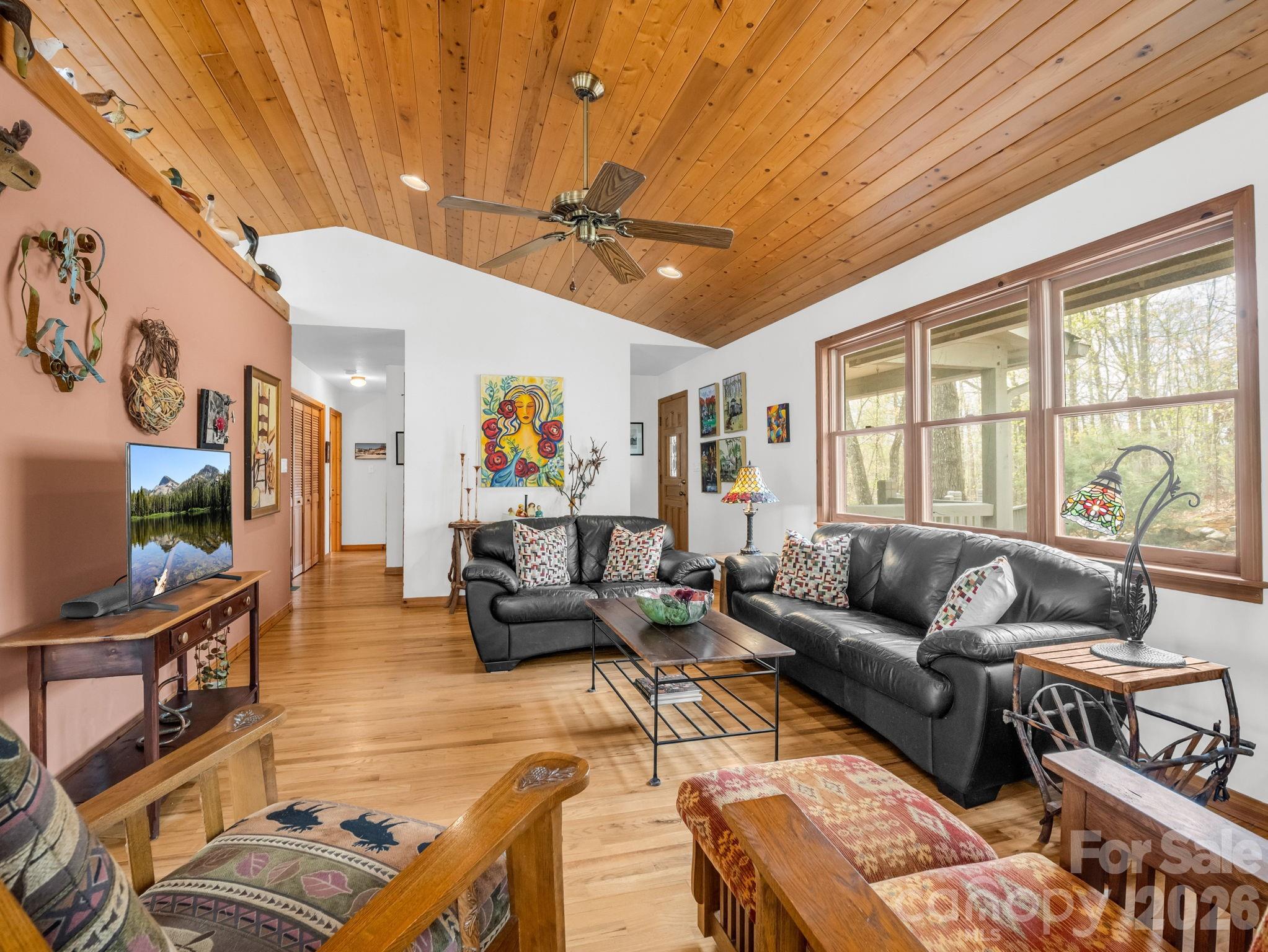 780 Rixhaven Drive Saluda NC 28773