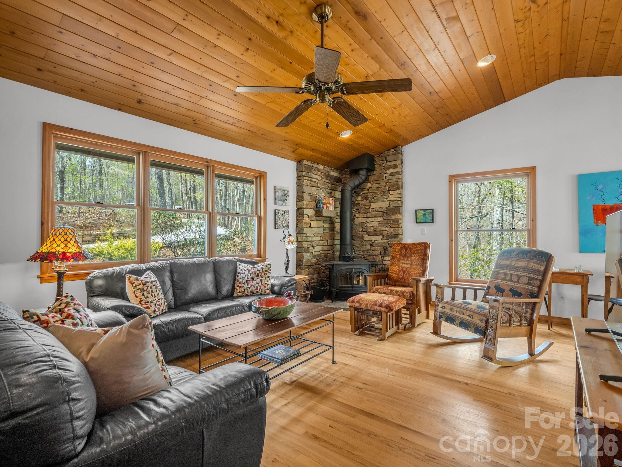 780 Rixhaven Drive Saluda NC 28773