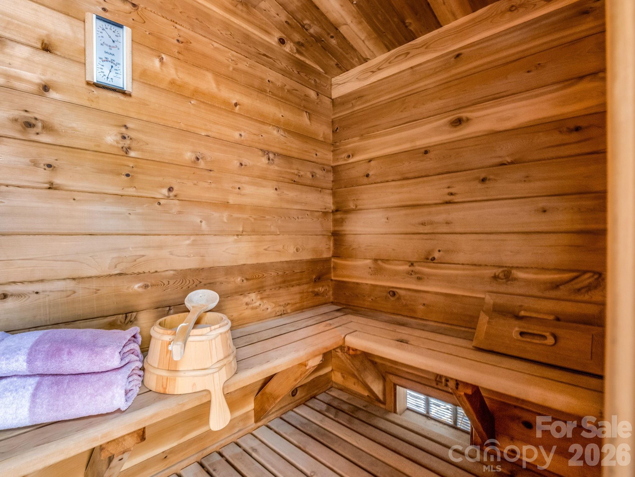 780 Rixhaven Drive Saluda NC 28773