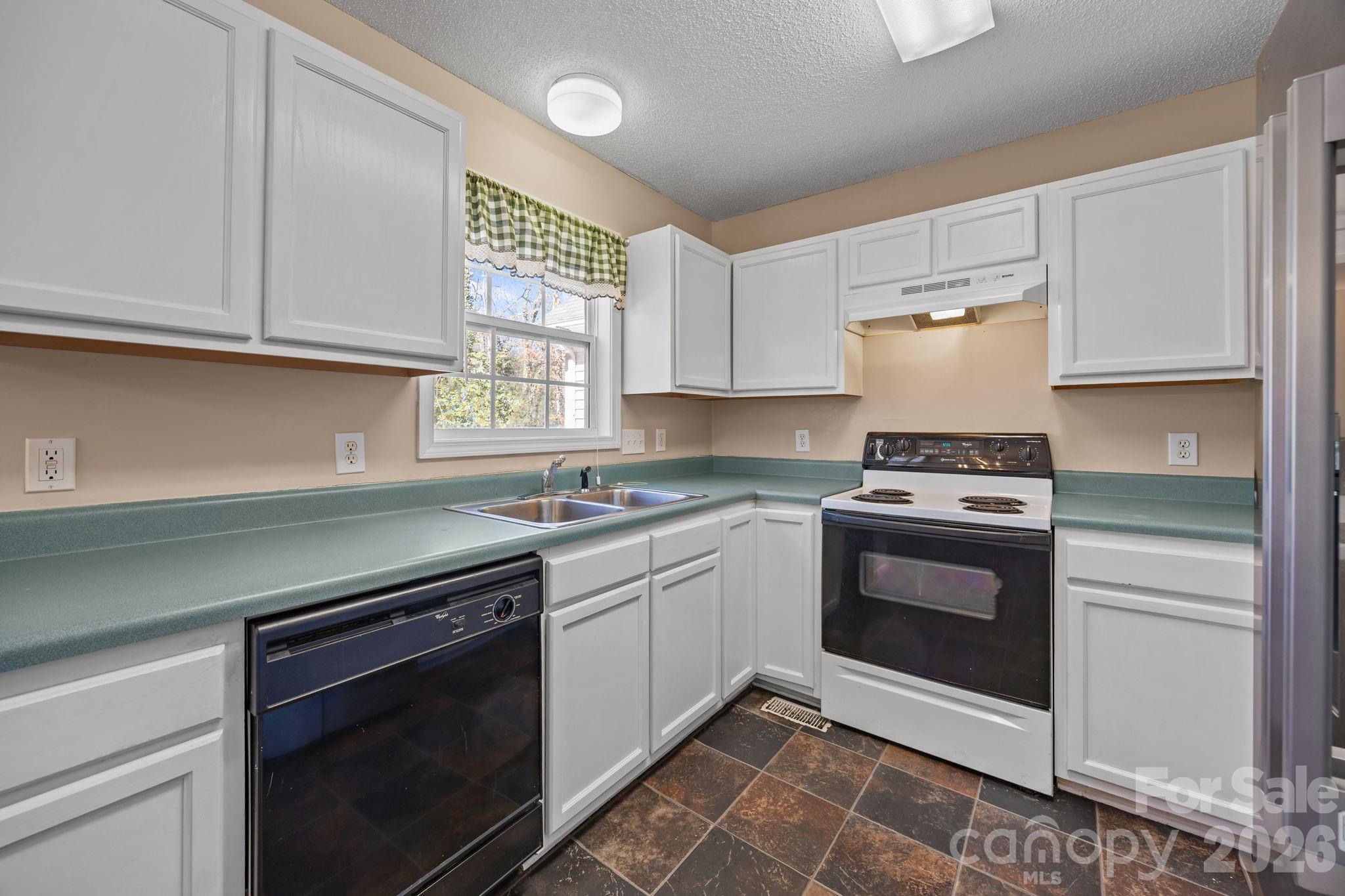 300 Chinaberry Drive China Grove NC 28023