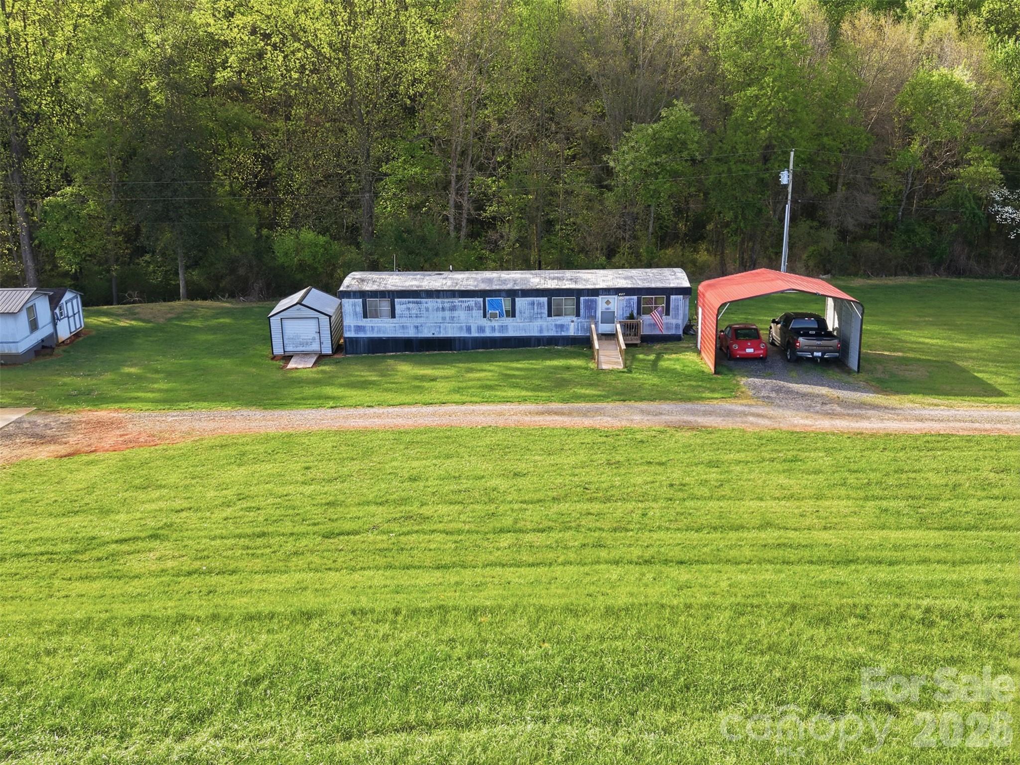 114/116 Harrington Place Drive Taylorsville NC 28681