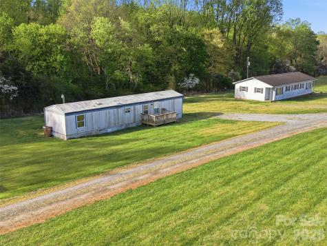 114/116 Harrington Place Drive Taylorsville NC 28681