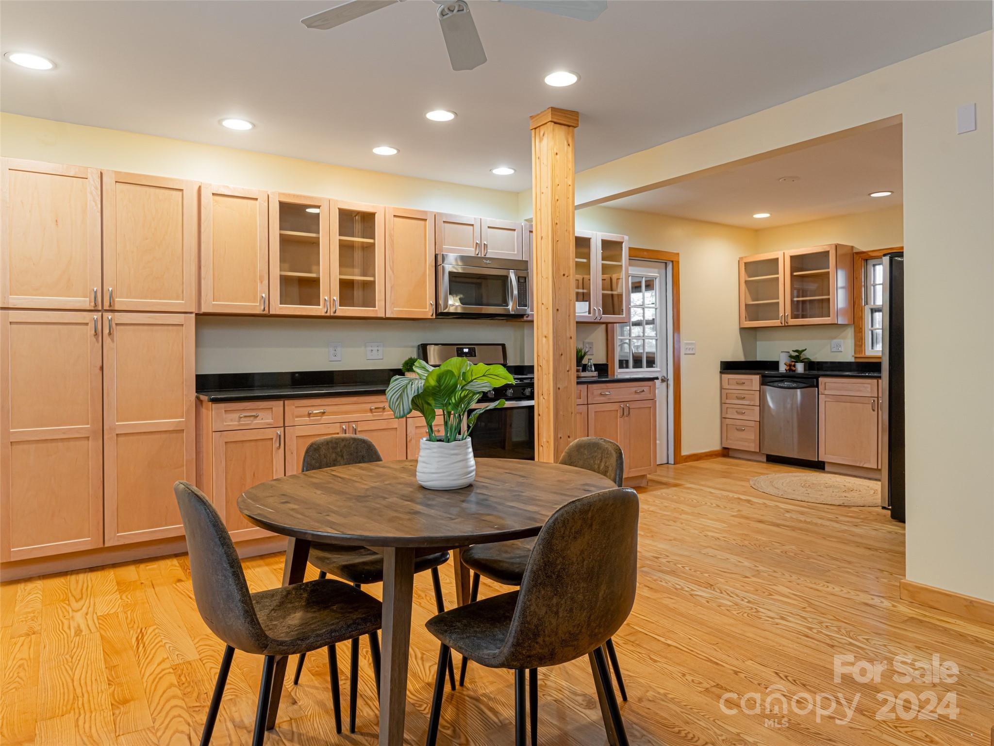 207 Pritchard Road Candler NC 28715