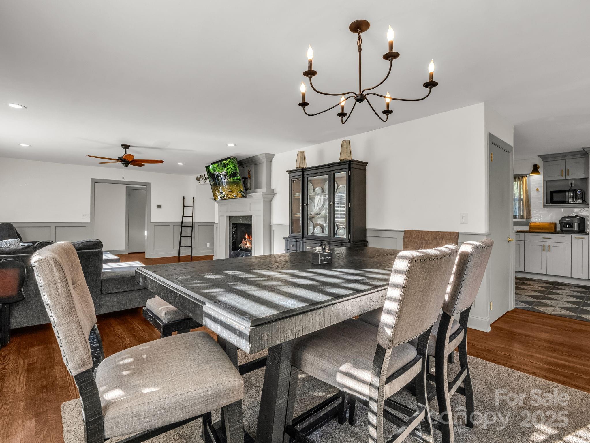 2115 N Stoney View Court Hendersonville NC 28792
