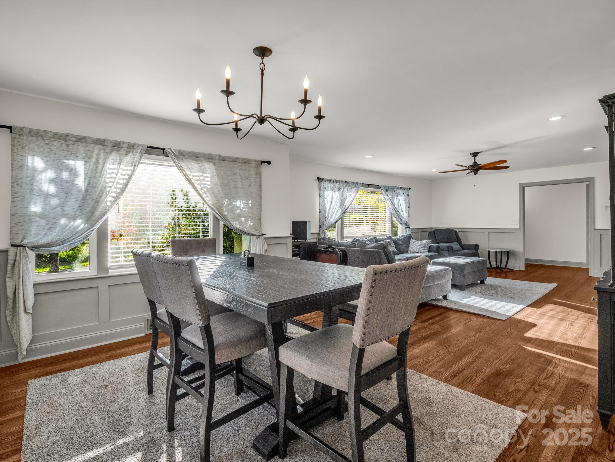 2115 N Stoney View Court Hendersonville NC 28792