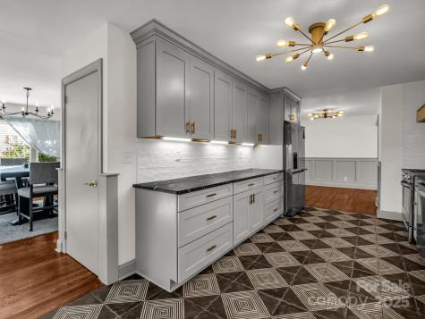 2115 N Stoney View Court Hendersonville NC 28792