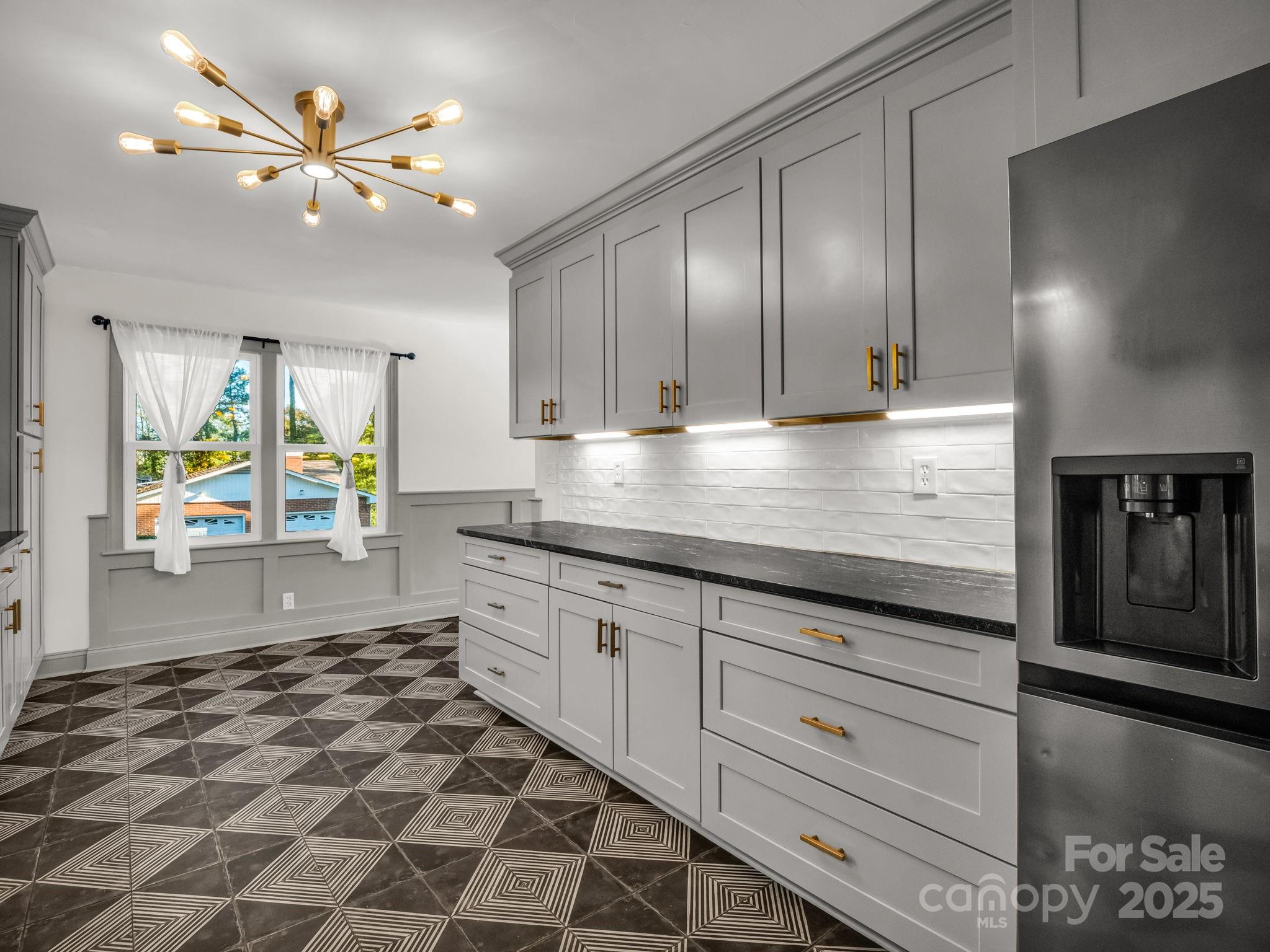 2115 N Stoney View Court Hendersonville NC 28792