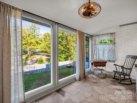 2115 N Stoney View Court Hendersonville NC 28792