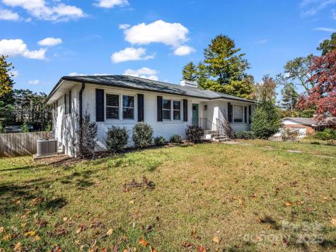 2115 N Stoney View Court Hendersonville NC 28792