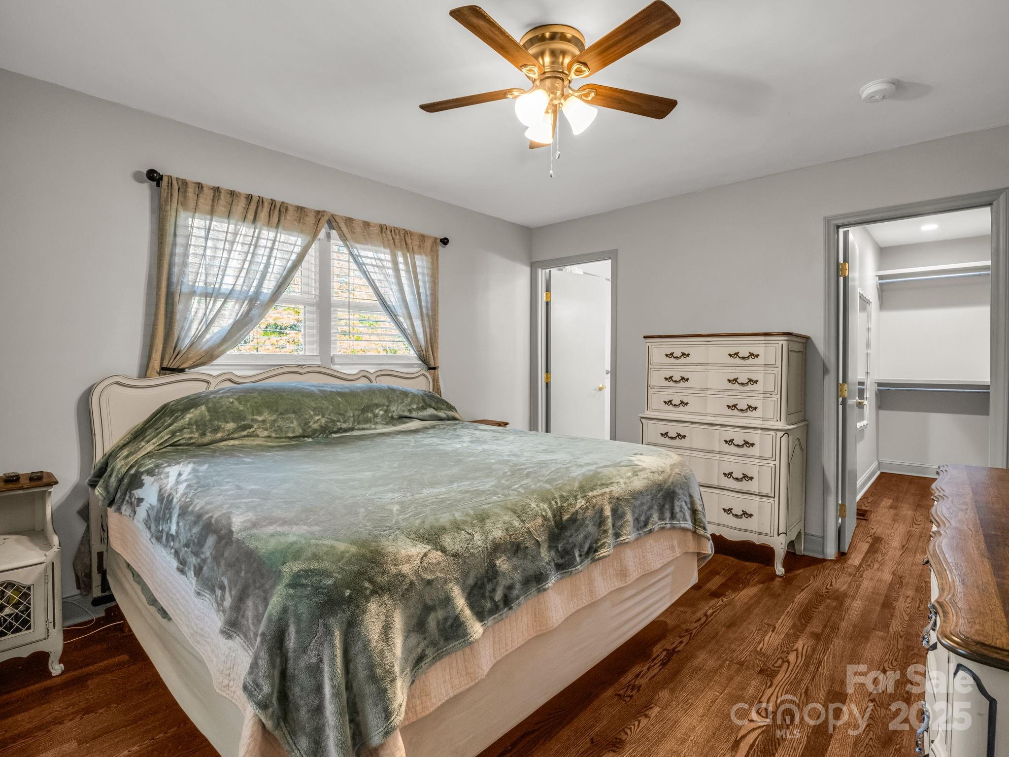 2115 N Stoney View Court Hendersonville NC 28792