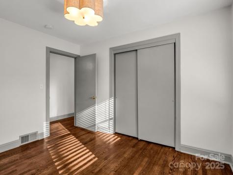 2115 N Stoney View Court Hendersonville NC 28792