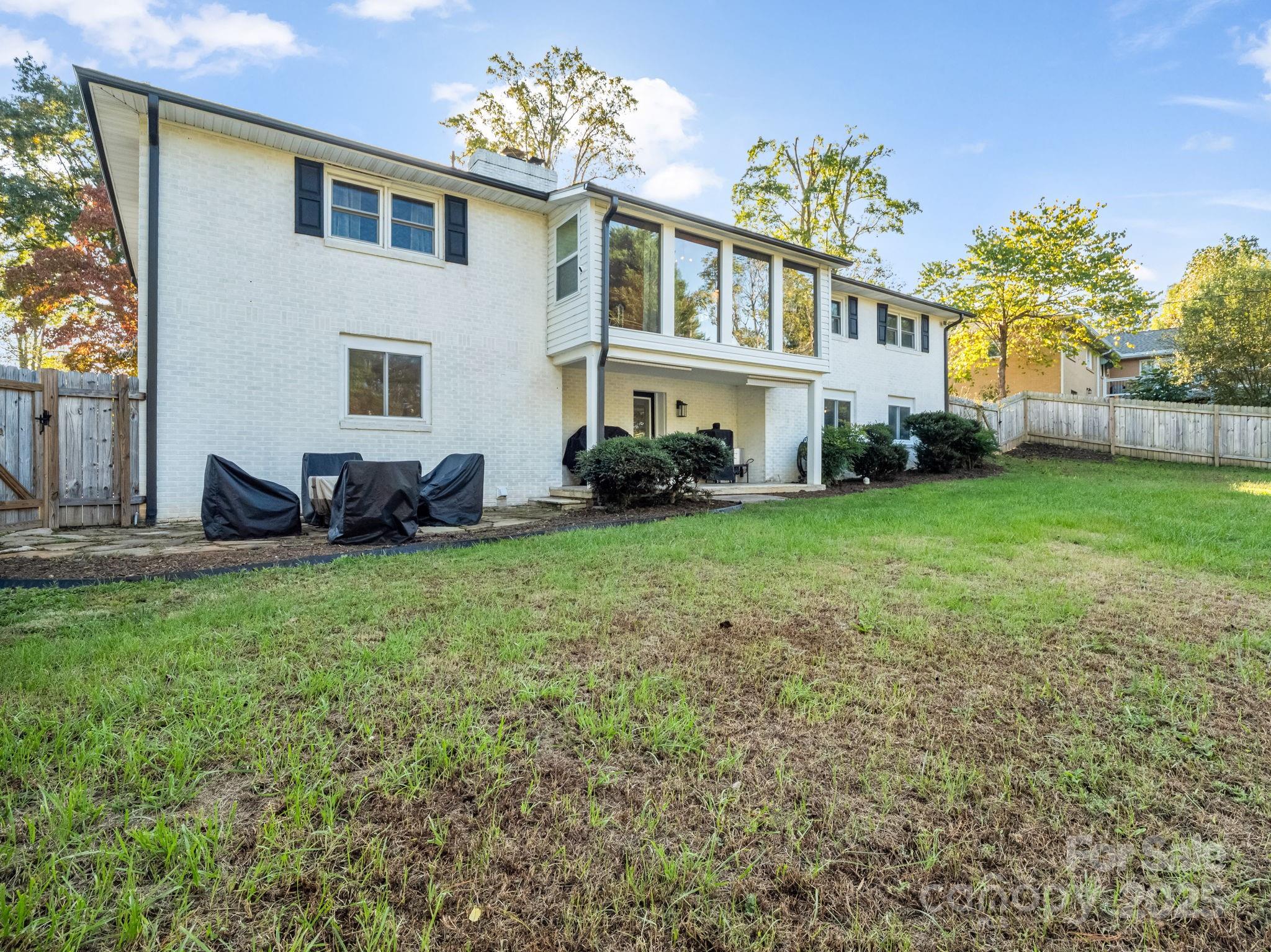 2115 N Stoney View Court Hendersonville NC 28792
