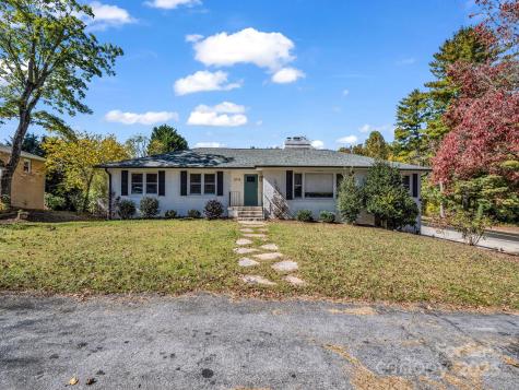 2115 N Stoney View Court Hendersonville NC 28792