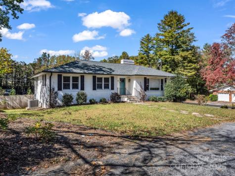 2115 N Stoney View Court Hendersonville NC 28792