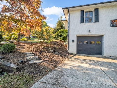 2115 N Stoney View Court Hendersonville NC 28792