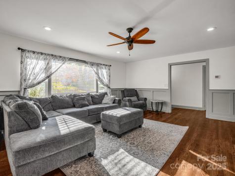 2115 N Stoney View Court Hendersonville NC 28792