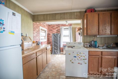 400 Summit Avenue Spruce Pine NC 28777