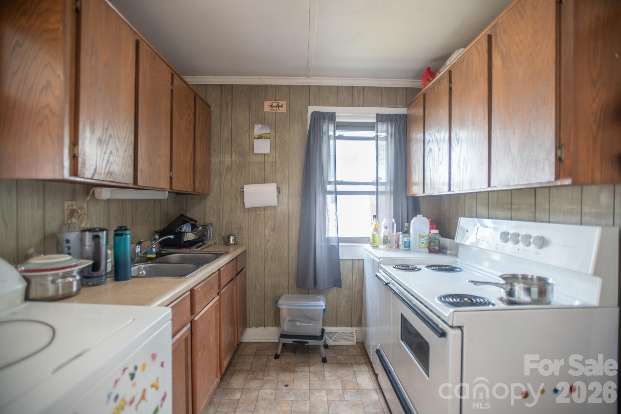400 Summit Avenue Spruce Pine NC 28777