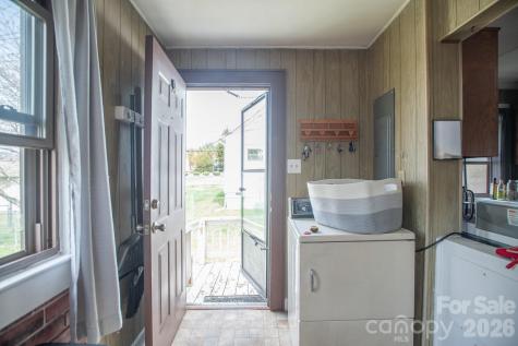 400 Summit Avenue Spruce Pine NC 28777