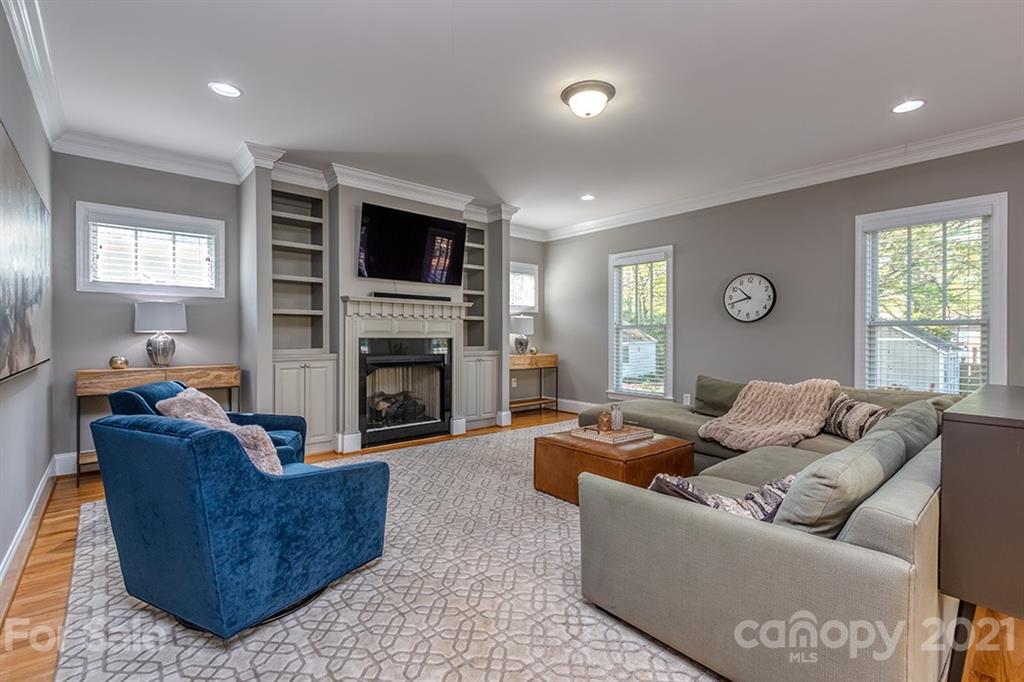 2226 Bay Street Charlotte NC 28205