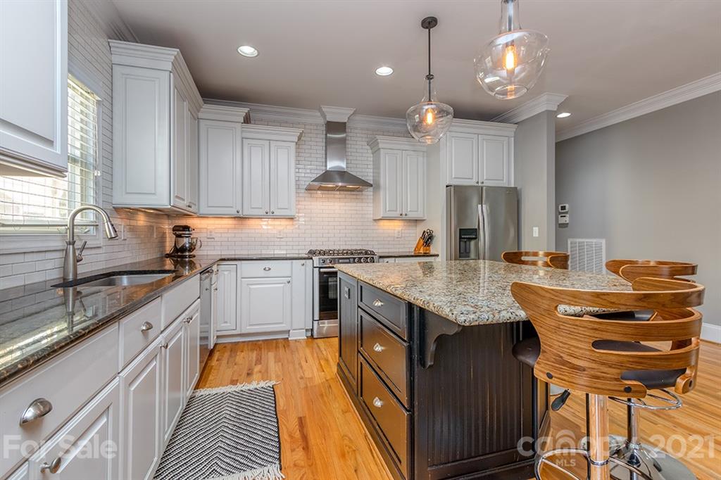 2226 Bay Street Charlotte NC 28205