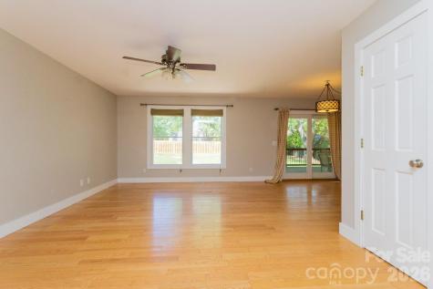 55 Eden Glen Road Black Mountain NC 28711