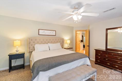 42 Bushwald Lane Swannanoa NC 28778