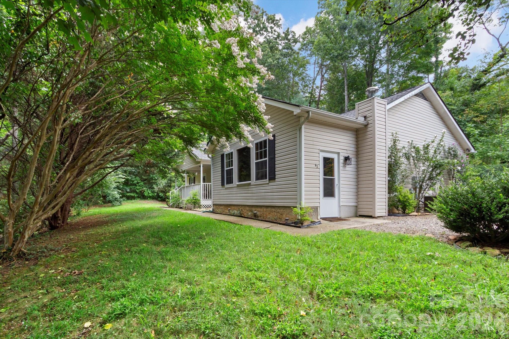 42 Bushwald Lane Swannanoa NC 28778
