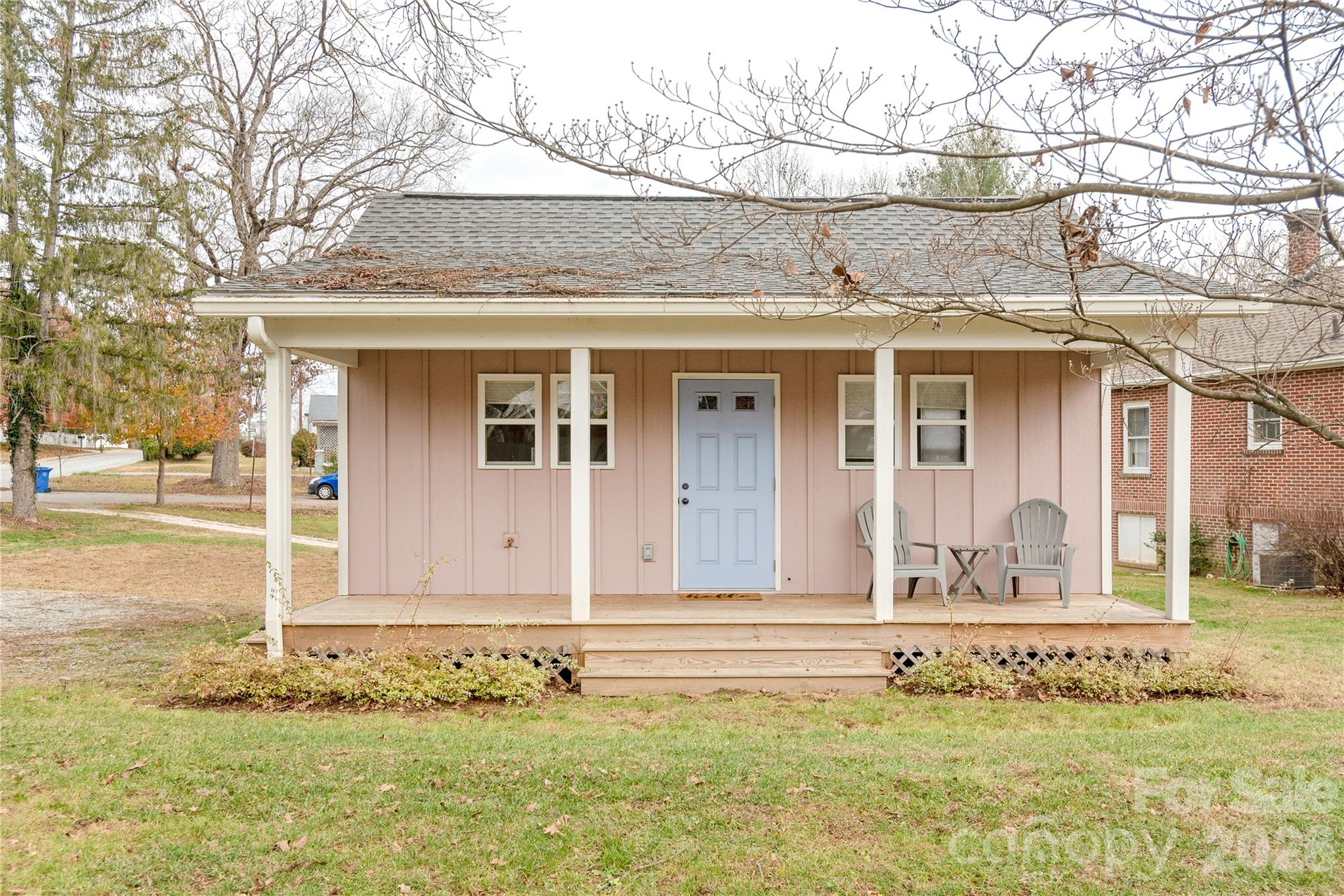 606 Ray Avenue Hendersonville NC 28792