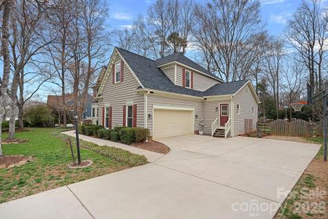 8621 Summerfield Lane Huntersville NC 28078