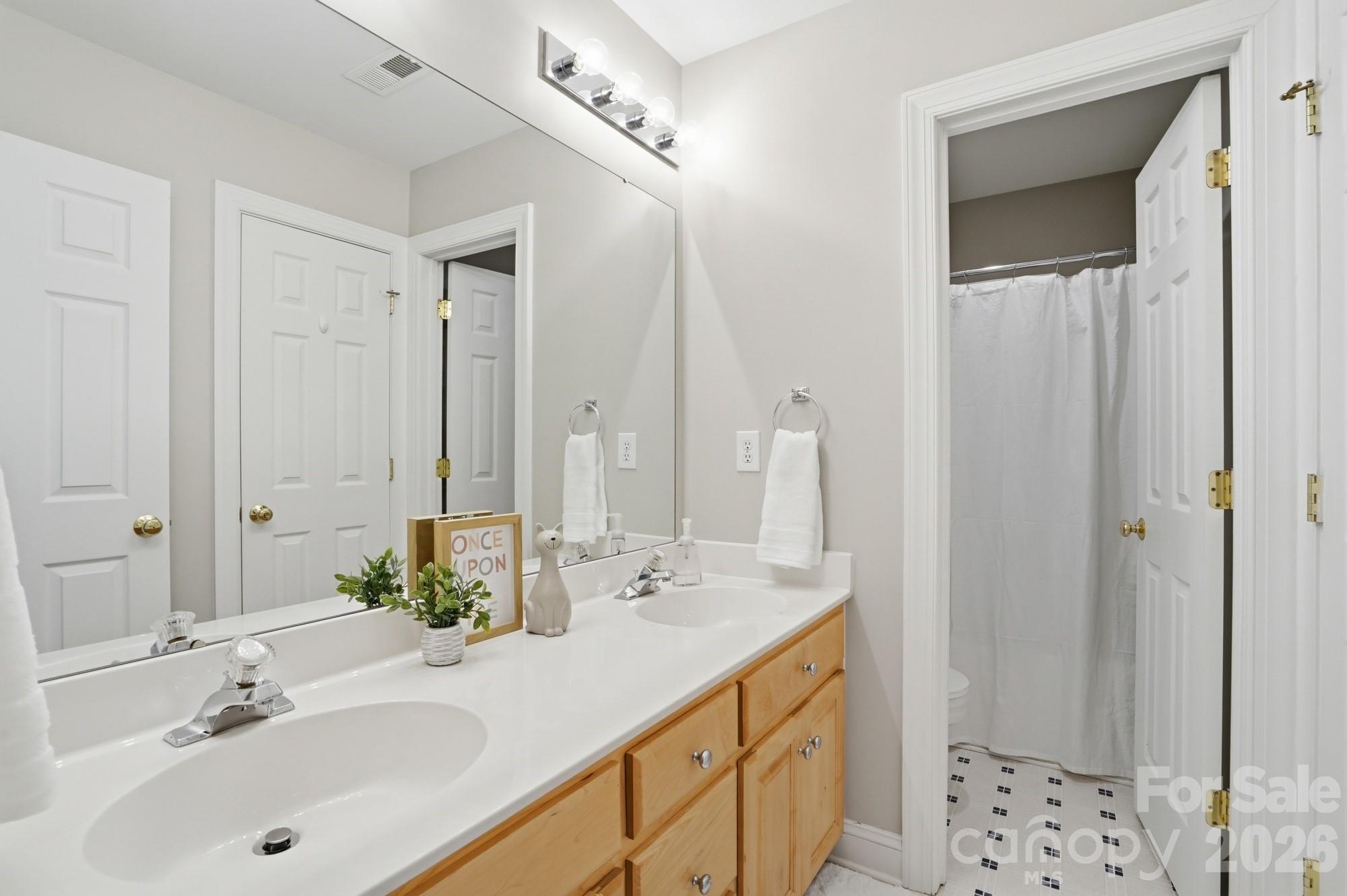 12126 Willingdon Road Huntersville NC 28078
