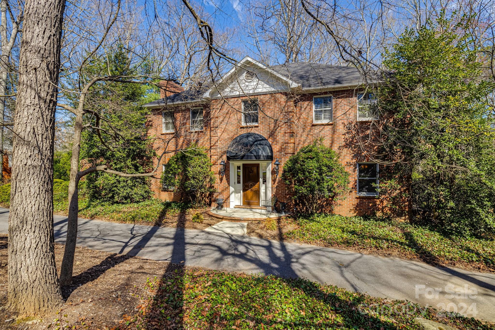 8 Amherst Road Asheville NC 28803