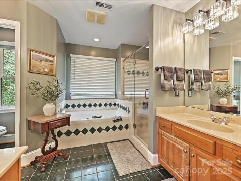 11902 Mountain Crest Circle Charlotte NC 28216